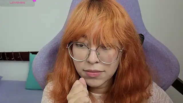_Moon_Johnson webcam