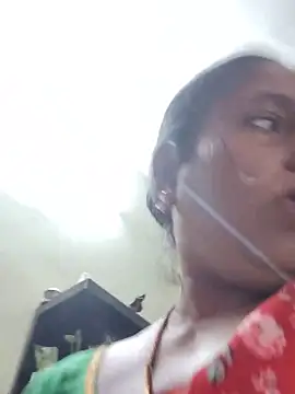 Watch yamini1431 live on EroticFlix - High definition streams