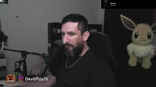 DevilPup75_ webcam