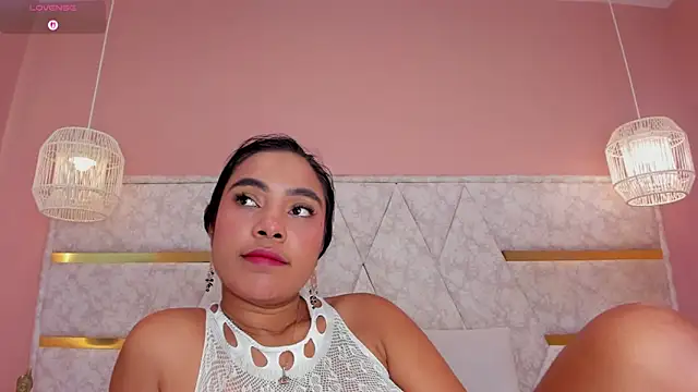 Watch dani_velvet live on EroticFlix - High definition streams