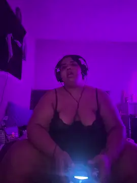 1n0nlythroat webcam