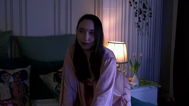 Suzaneey webcam