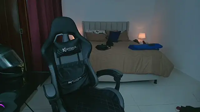Mrbig_maximo webcam