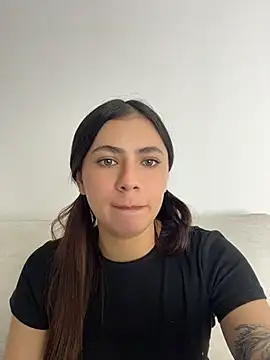 EmilyCxx webcam