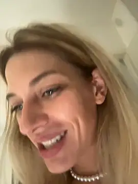 Bellalolahot