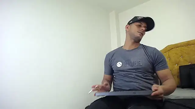 Chris_Dick23 webcam