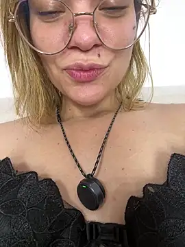 HeavenAylin webcam