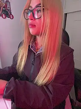 PrettyAshley_ webcam