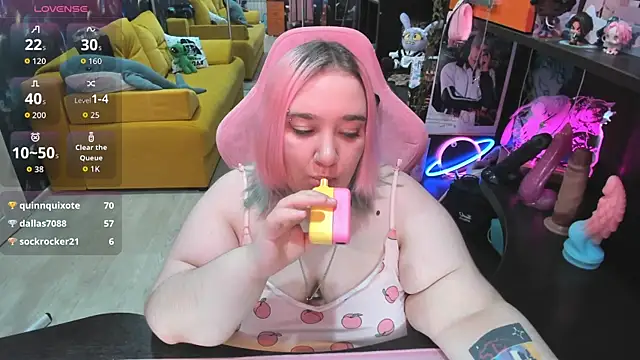 Softie_Sofy webcam
