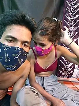 Watch VelvetVibe_75 live on EroticFlix - High definition streams