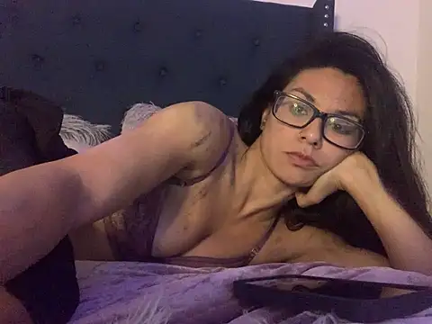 Watch VixenBlade live on EroticFlix - High definition streams
