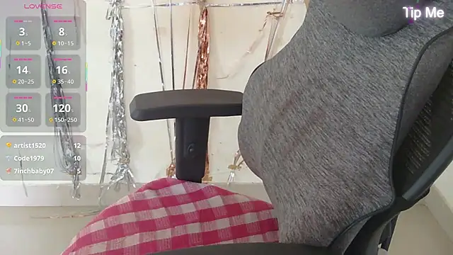 punemodel webcam