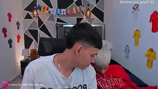 juan_nd_steven (Ask my age) - French kiss