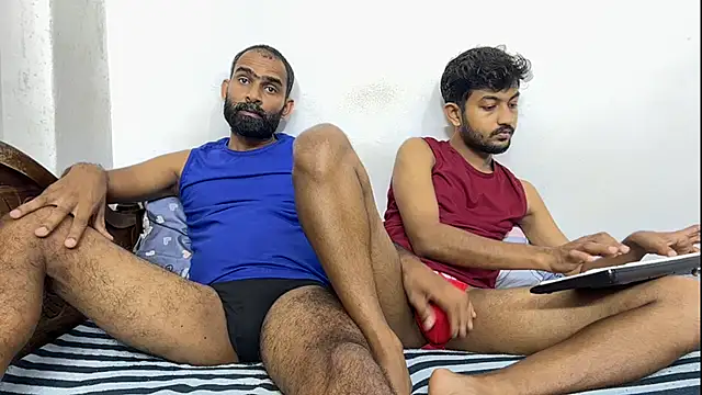 DesiDaddyandSon live sex cam