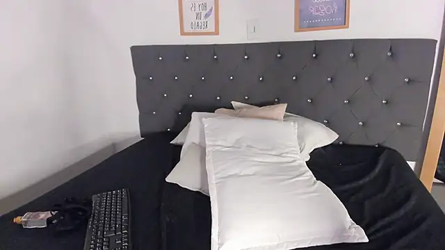 Danicaa_sweet_ webcam