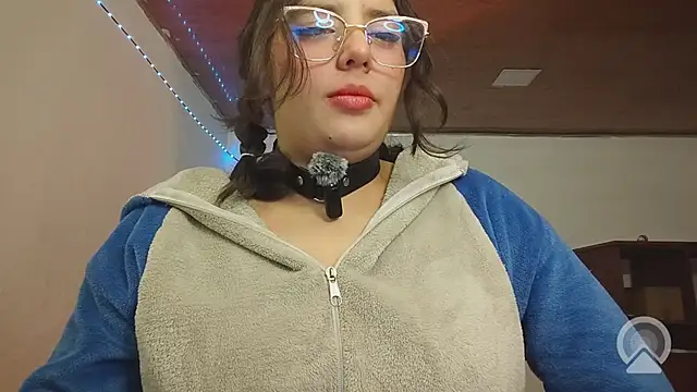 Watch Pao_Ly live on EroticFlix - High definition streams