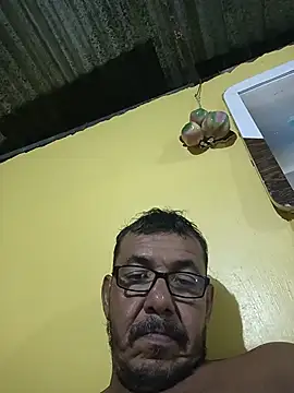 bruno_324278 webcam