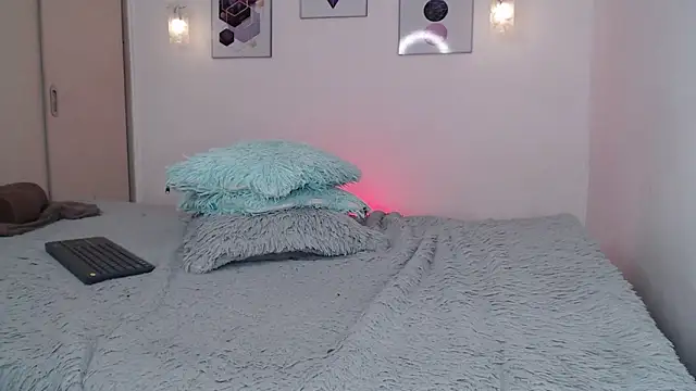 selene_rouse_ webcam