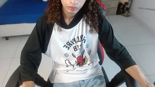 axel_fox77 - Axel_fox77's free webcam - UK Sex Cams