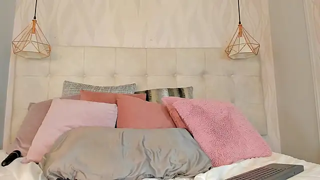 CHRISTY_BAKER webcam