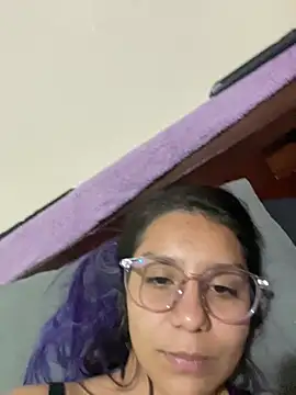 Cami_monroe_m webcam
