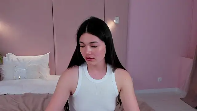 Watch MaddieMeyer live on EroticFlix - High definition streams