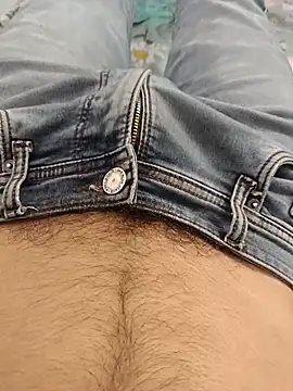 Rocky-badboy_cum4me webcam