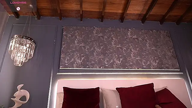 MiaKay1 webcam