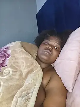 ChubbyLucia webcam