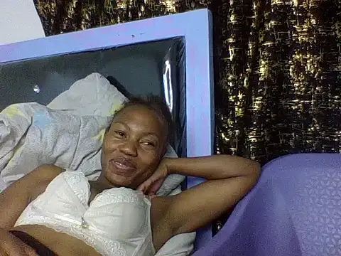lovey_daisy15's live room