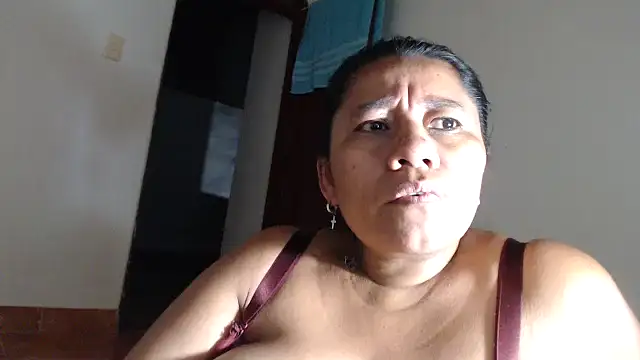 adrixxx38 webcam