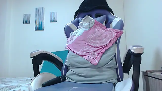 KENYEVANS webcam