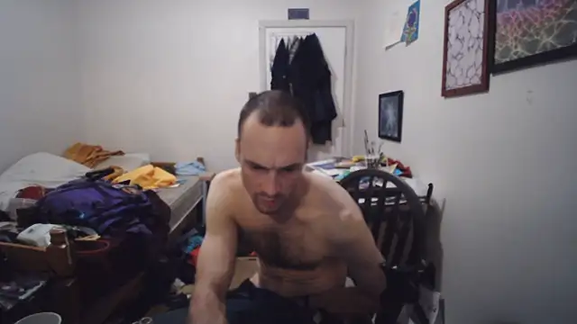 JohnnyMoves webcam