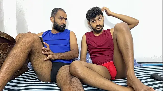 DesiDaddyandSon webcam
