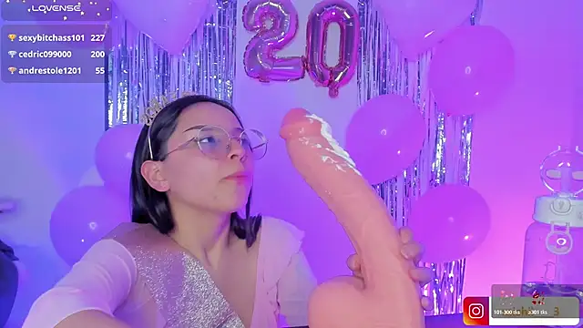 kitty_patitas_suavesss webcam