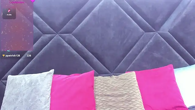 Watch Dantzel_ live on EroticFlix - High definition streams