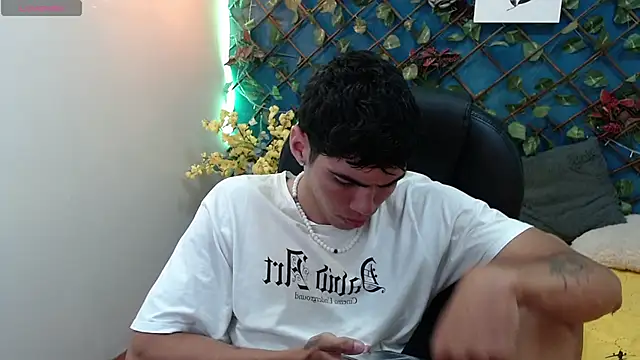 Hanx_Diincel webcam