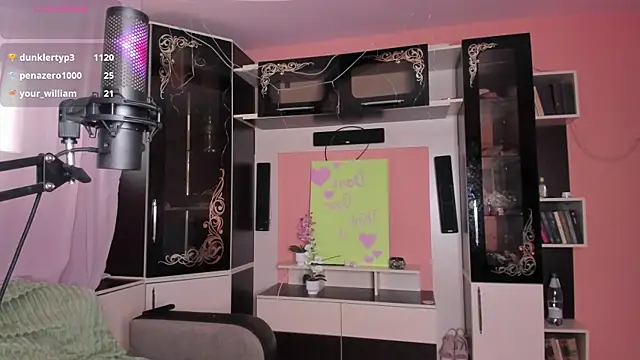 Luna_Reid webcam