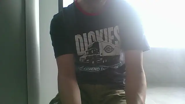 nole_china7 (Ask my age) - talk / fun / cum