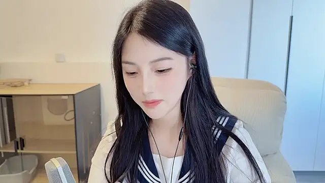 holo_love webcam