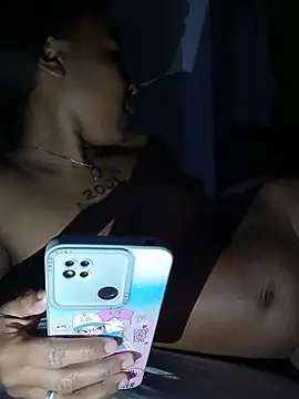 Negraamara live sex cam