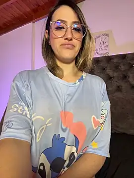 Watch RenataVelasquez live on EroticFlix - High definition streams