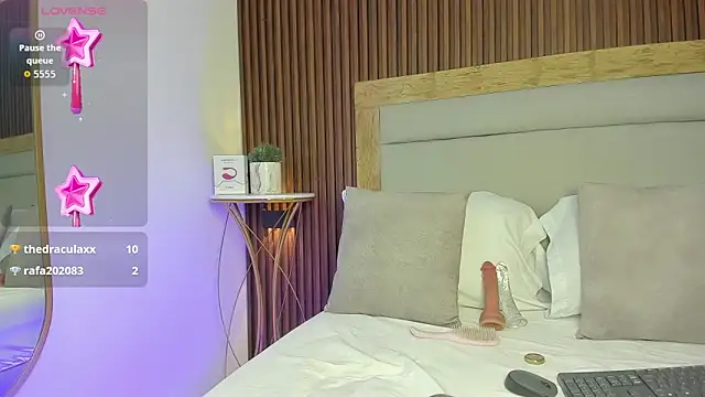 Watch wendy_jonnes live on EroticFlix - High definition streams