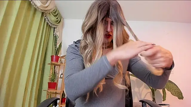LukaCastillo live sex cam
