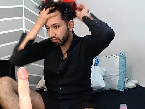 thomass1018 webcam