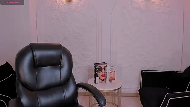 AmyRosse_X webcam