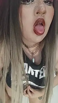 Watch Algodondesal_lilith live on EroticFlix - High definition streams