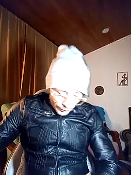 sebastian_horny webcam