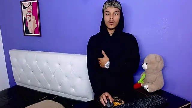 Angel_foxc13 webcam