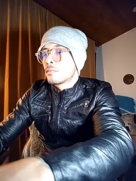 sebastian_horny webcam